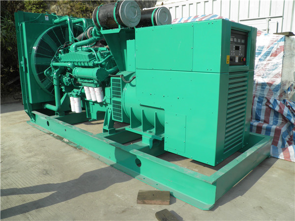 长洲出租发电机 发电机组厂家：柴油发电机组的控制屏的作用是什么？