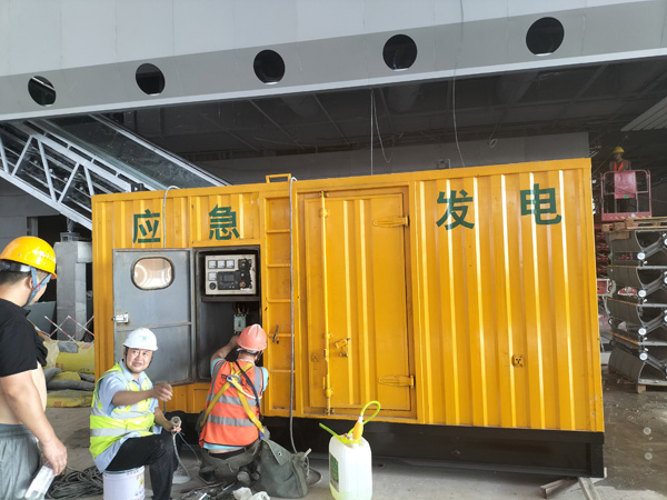 长洲怎样判断空气滤清器是否需要更换？